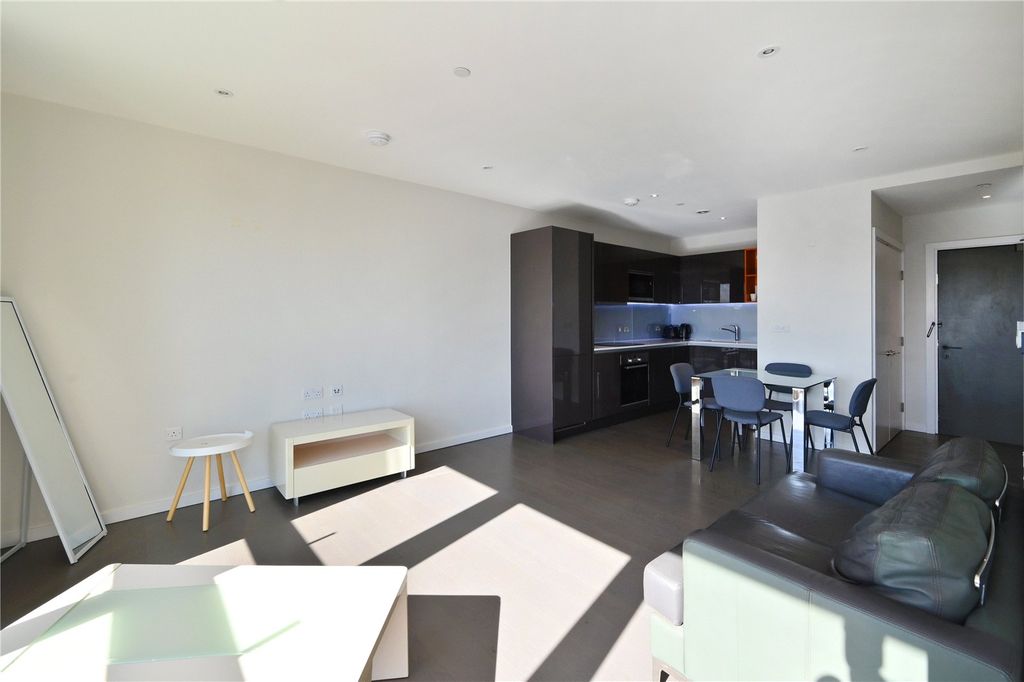 Property photo 2 of 12 Picture No. 03