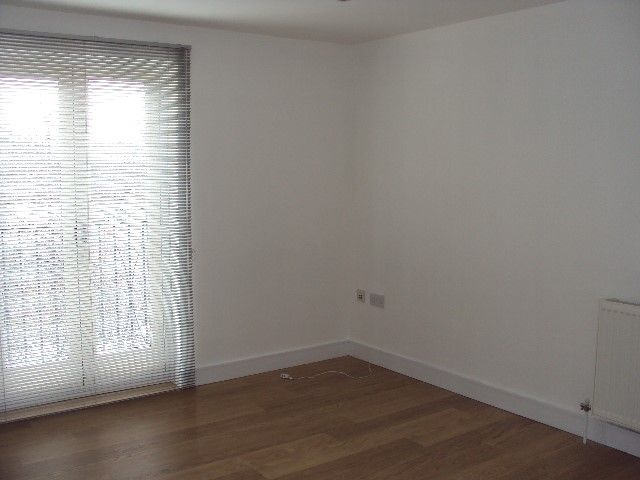 Property photo 2 of 8 Living Room