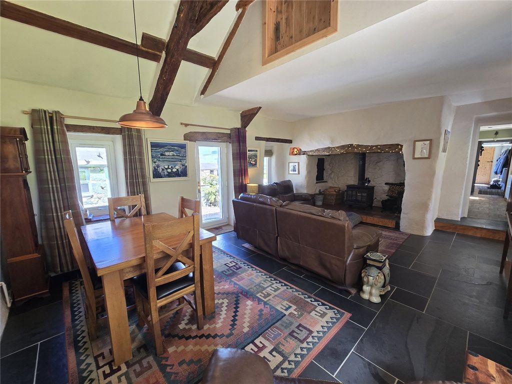 Property photo 3 of 41 Picture No. 37