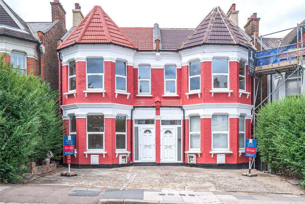 Property photo 2 of 14 Front External C X