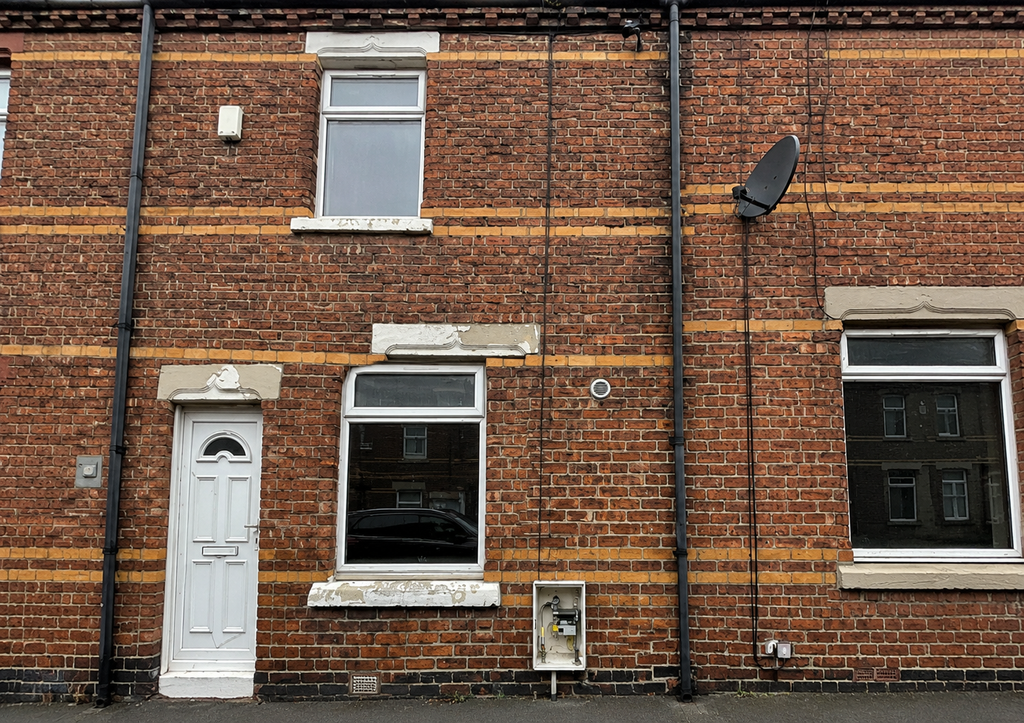 Property photo 1 of 16