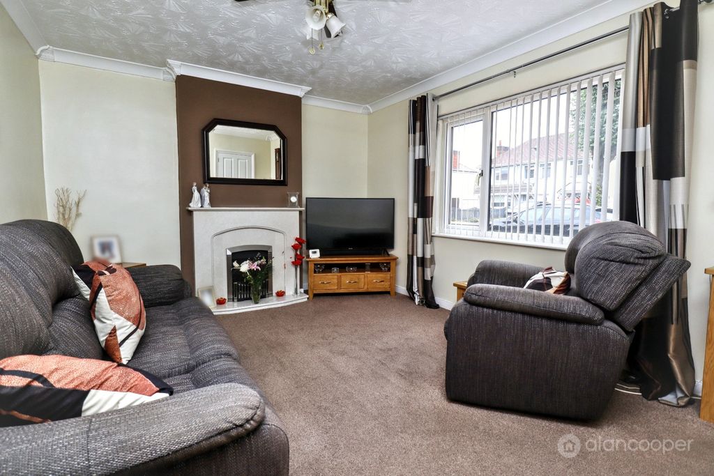 Property photo 3 of 22 5399493