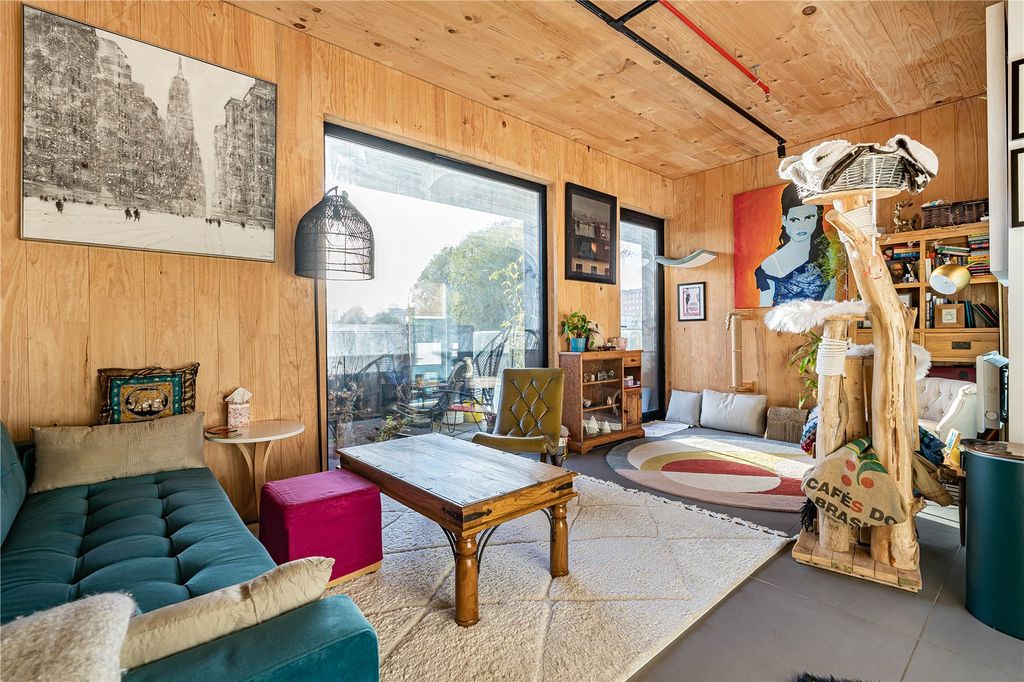 Property photo 2 of 15 Living Area