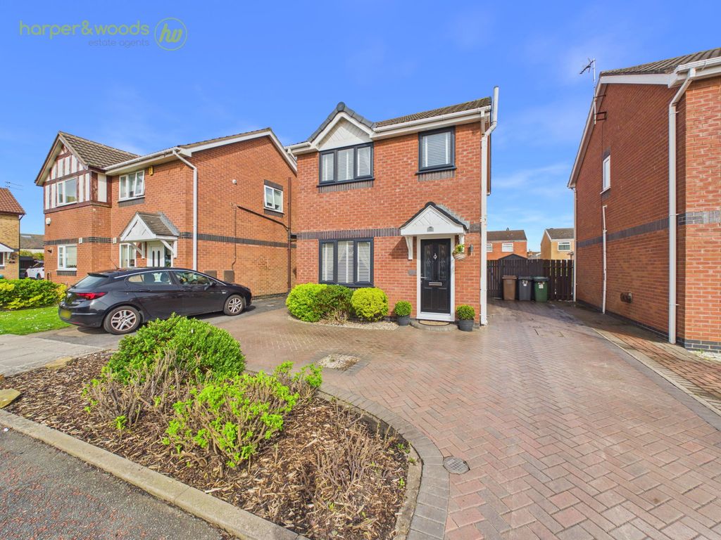 Property photo 1 of 37