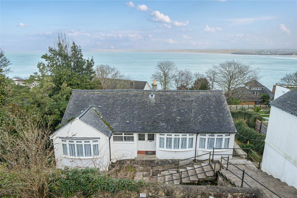 Property photo 2 of 16 Picture No. 29