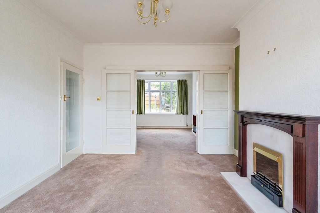 Property photo 3 of 16 Pbox-Img.Jpg