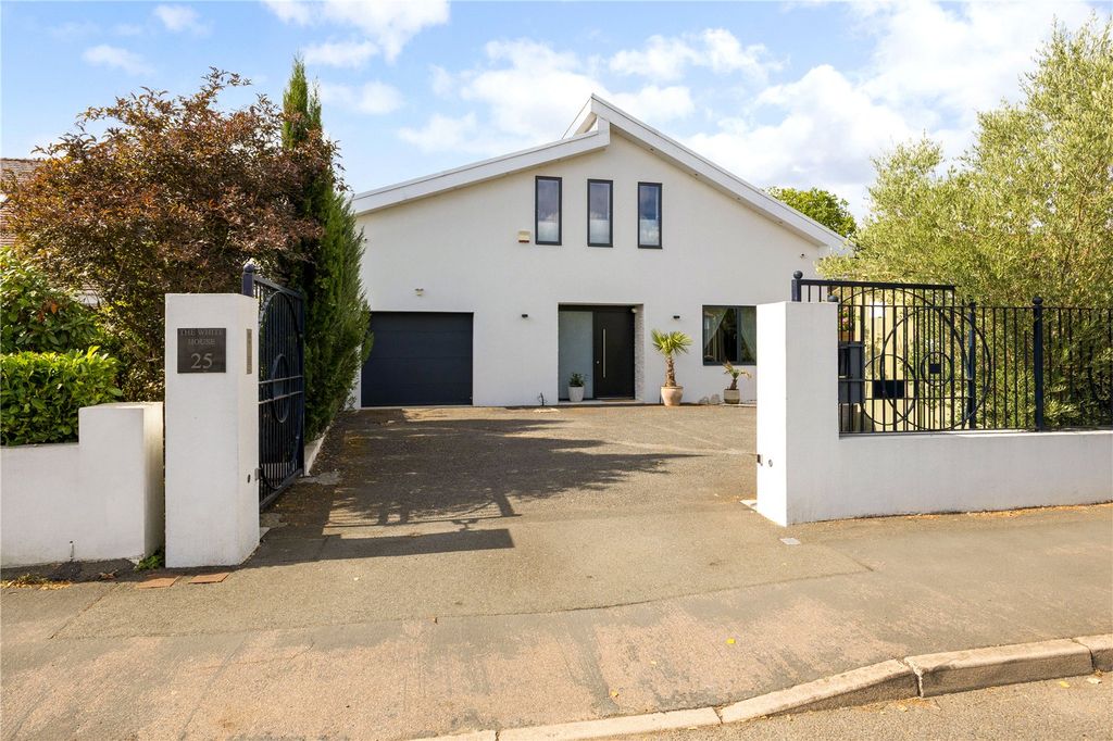 Property photo 1 of 19 Picture No. 25