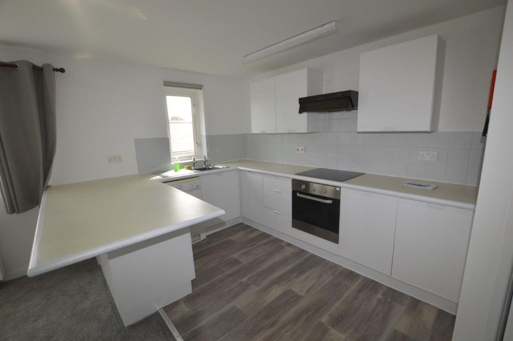 Property photo 3 of 9 Dsc_0022 (Medium).Jpg