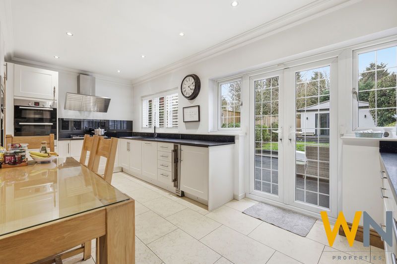 Property photo 3 of 28 Photo 16