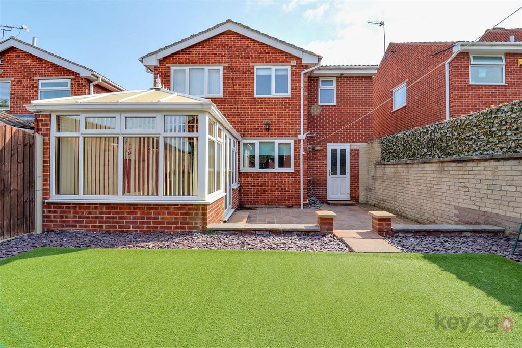 Property photo 2 of 25 Img_4614-Img_4616.Jpg