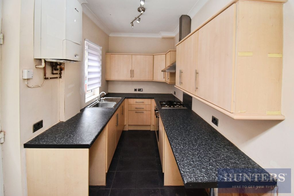 Property photo 3 of 9 Pbox-Img.Jpg