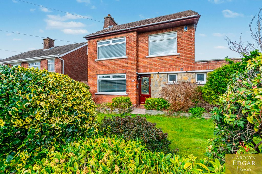 Property photo 1 of 38 012