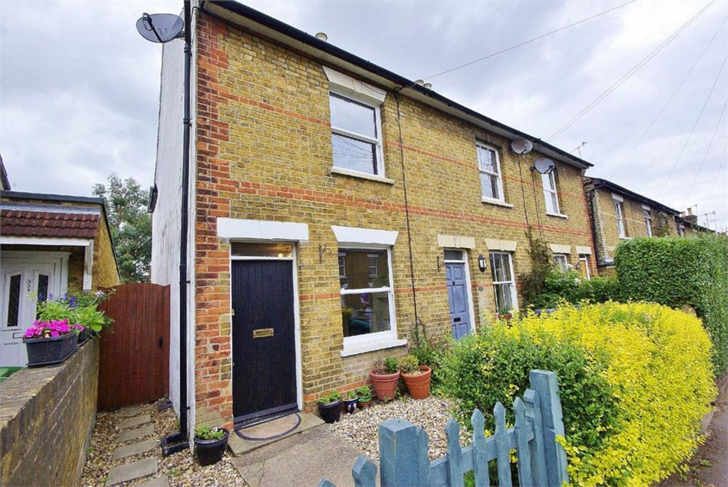 Property photo 2 of 7