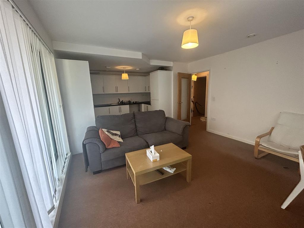 Property photo 2 of 8 Lounge 2.Jpg