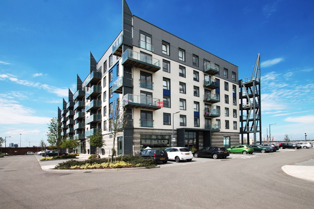 Property photo 1 of 7 Studio Apartment For Rent