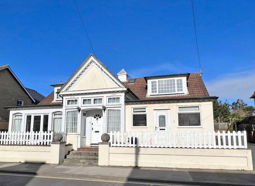 Property photo 1 of 17 Picture No. 02