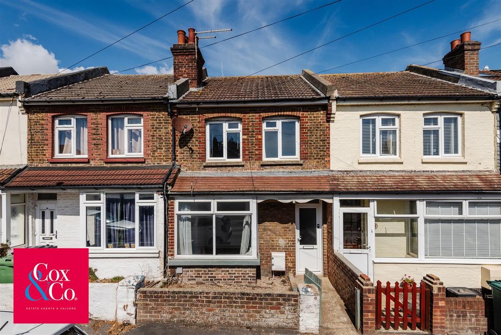 Property photo 1 of 13 81O_9010.Jpg