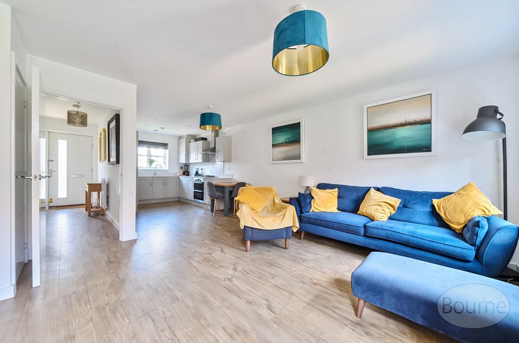 Property photo 2 of 19 B32c835c-94c3-4B2...