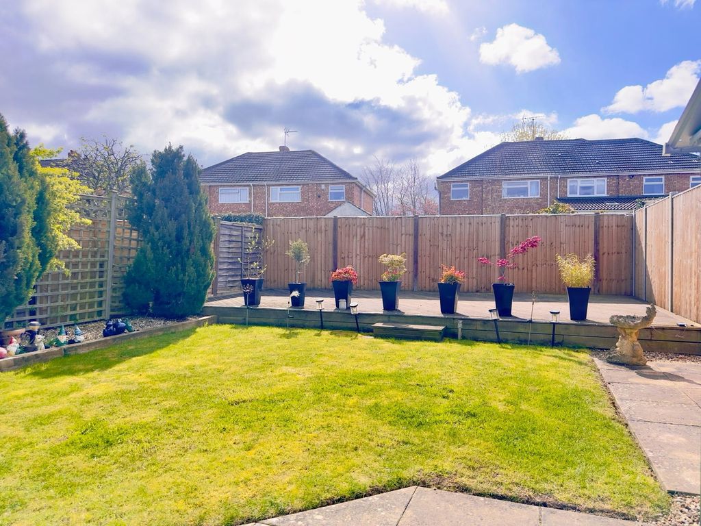 Property photo 3 of 15