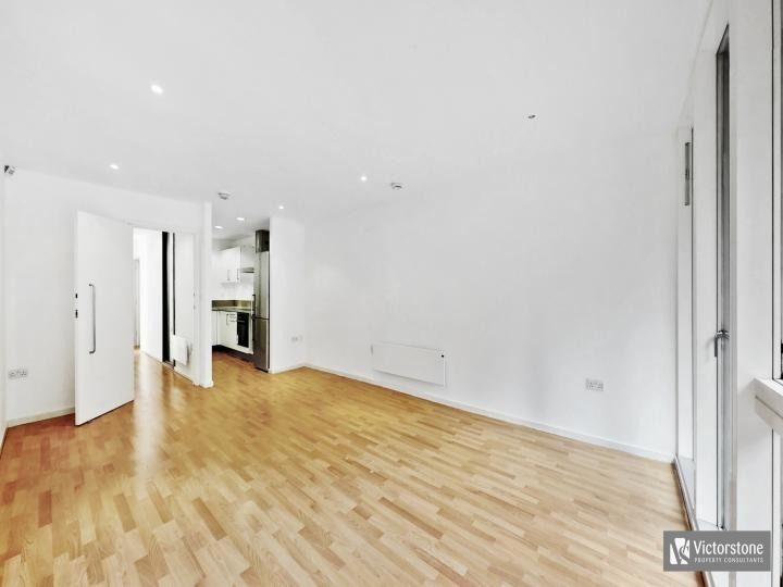 Property photo 3 of 12 1687974