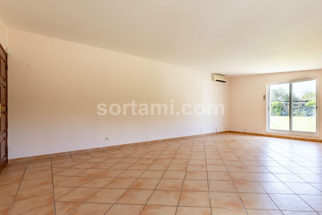 Property photo 3 of 45