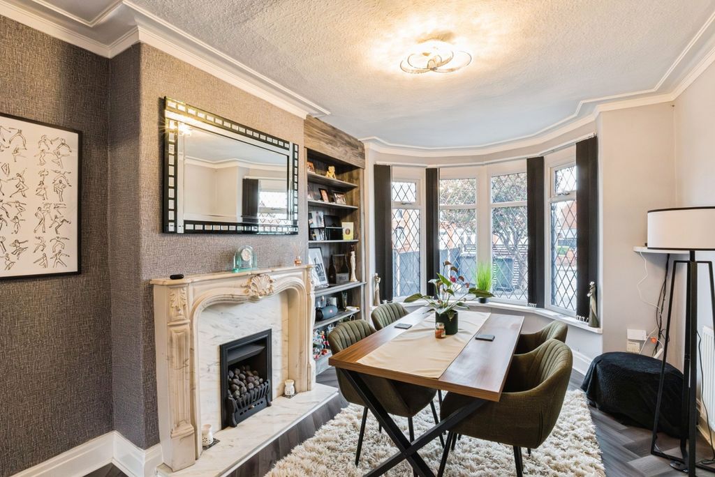 Property photo 3 of 19 Pbox-Img.Jpg