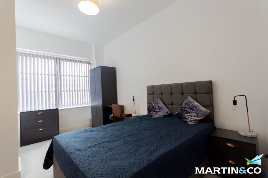 Property photo 2 of 11 1