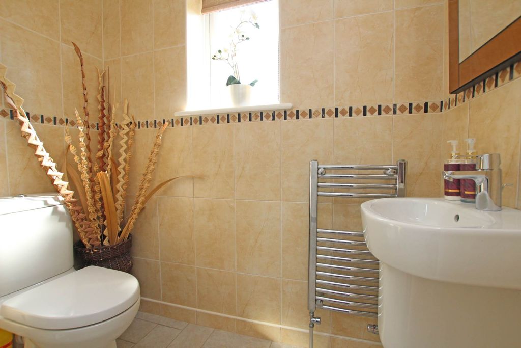 Additional image 8 of 5 bed detached house for saleCompton Drive, Eastbourne BN20