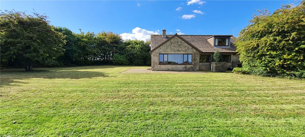 Property photo 3 of 18 Picture No. 63