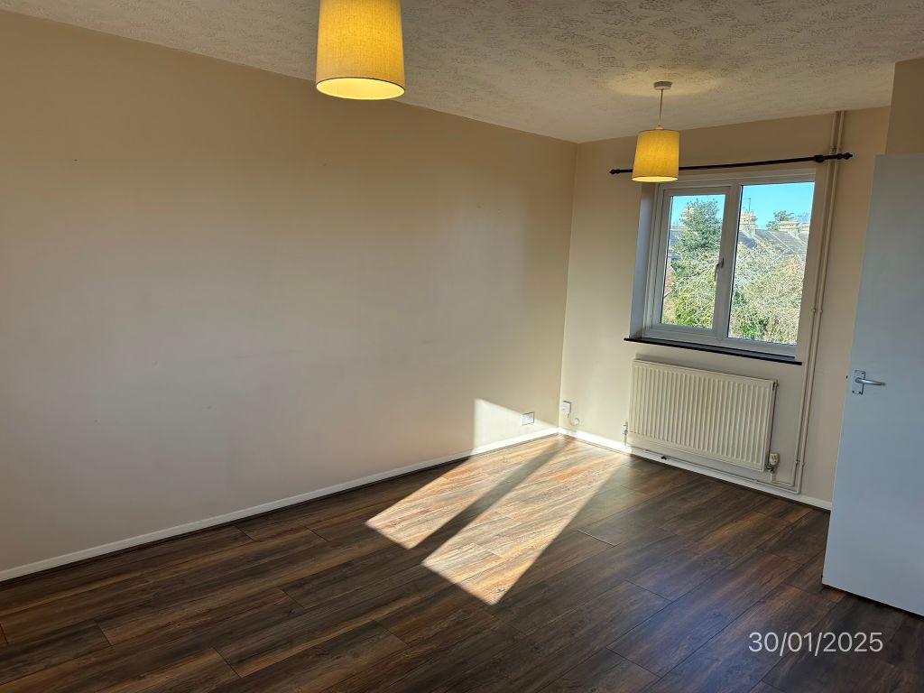 Property photo 2 of 8 Img_3446