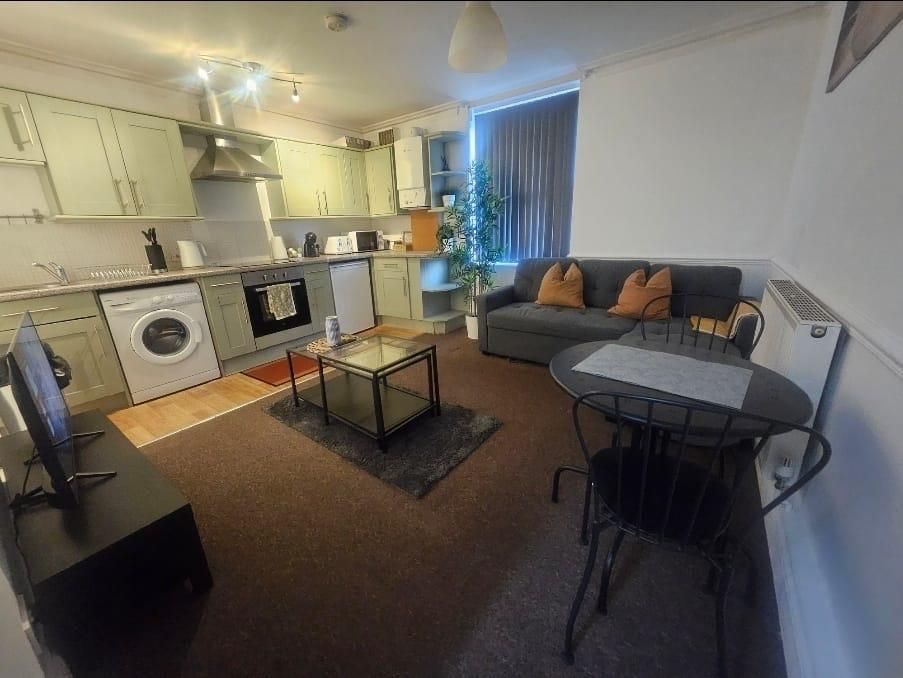 Property photo 2 of 15 2Aef6154-Dbf3-4d35-83F4-974d05659947.Jpeg