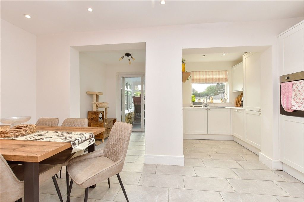 Property photo 3 of 14 Kitchen/Diner