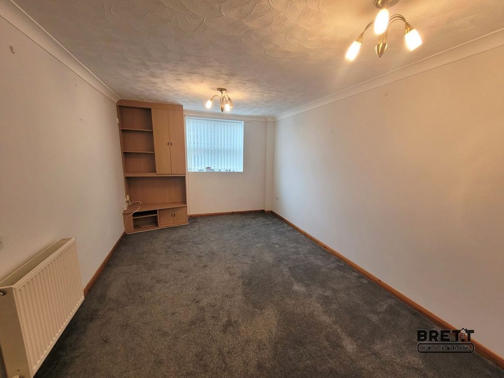 Property photo 1 of 6 Main Image