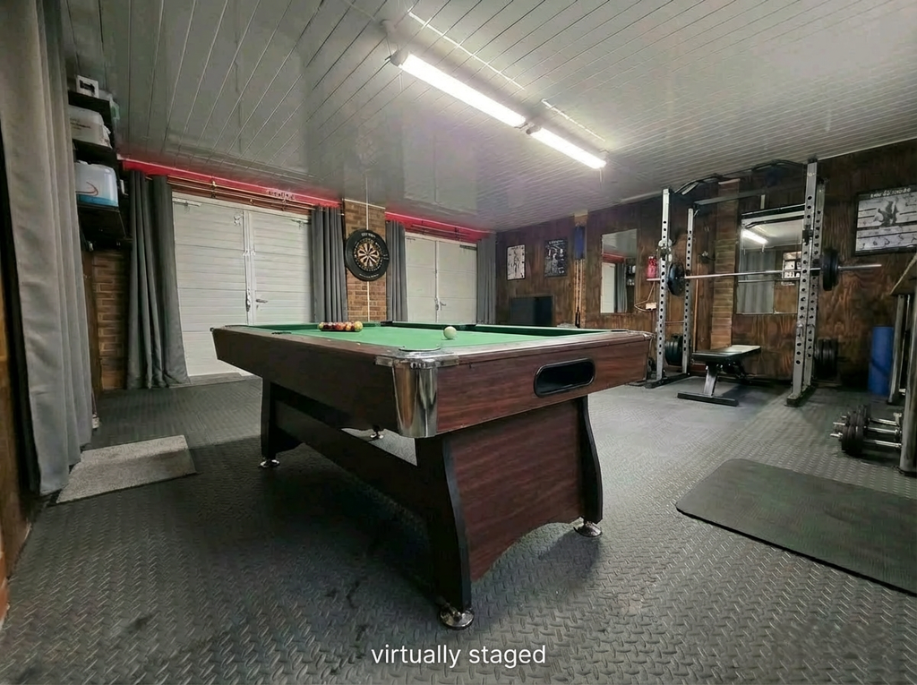 Property photo 3 of 20 Repertor Drive Garage