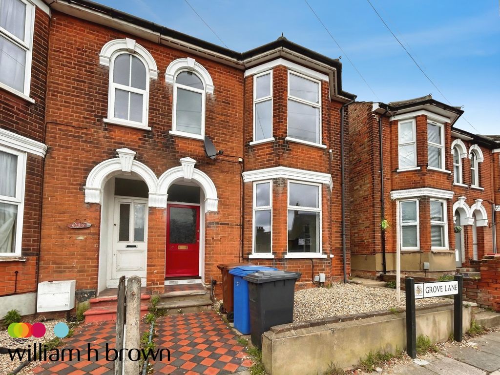 Property photo 1 of 22 Front