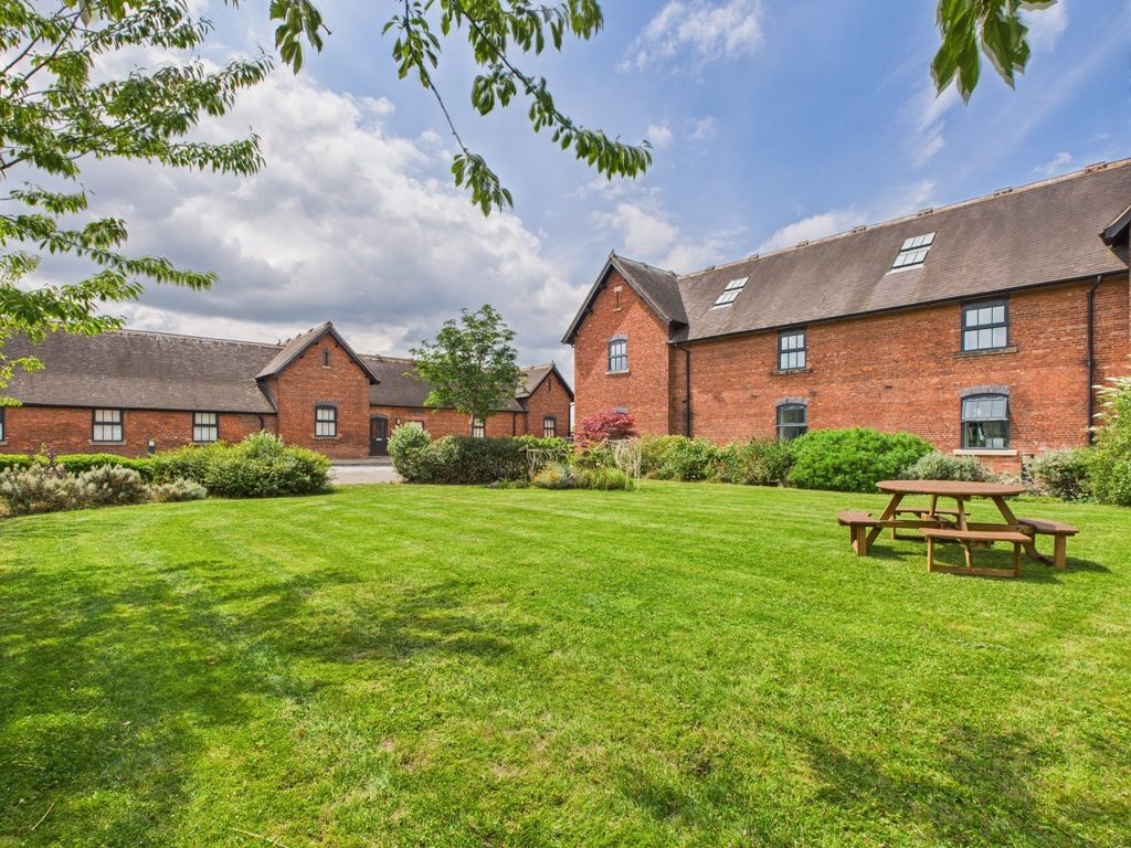 Property photo 2 of 9 Photo 8