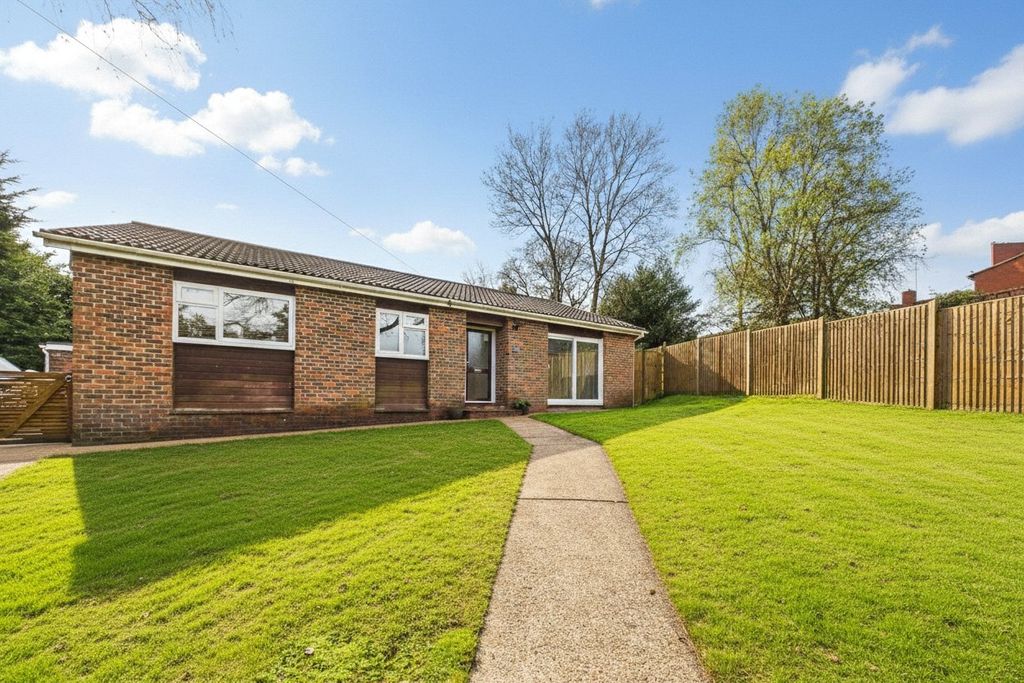 Property photo 3 of 12 Picture No. 14