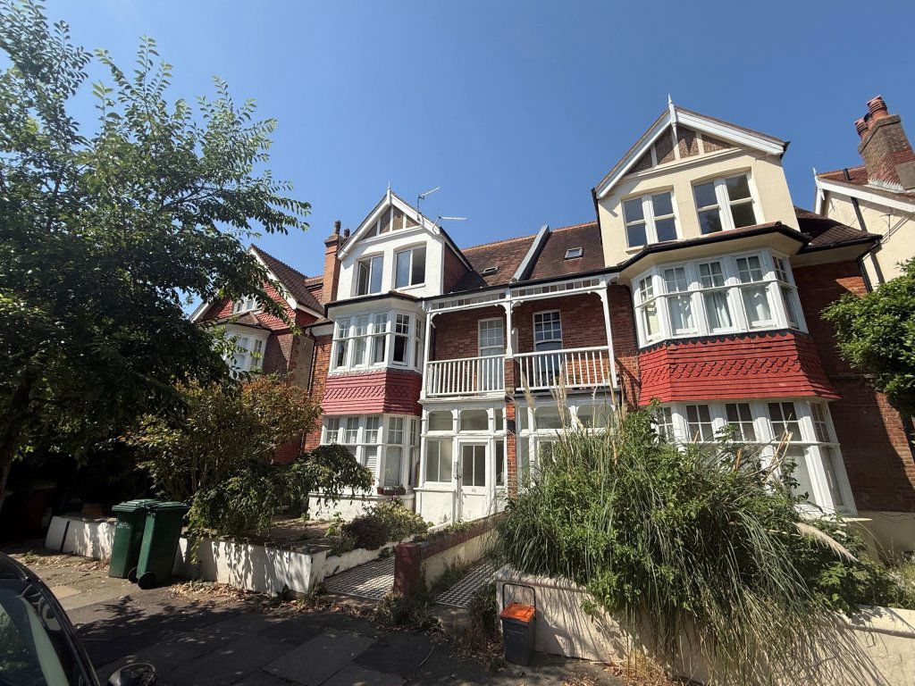 Property photo 1 of 7