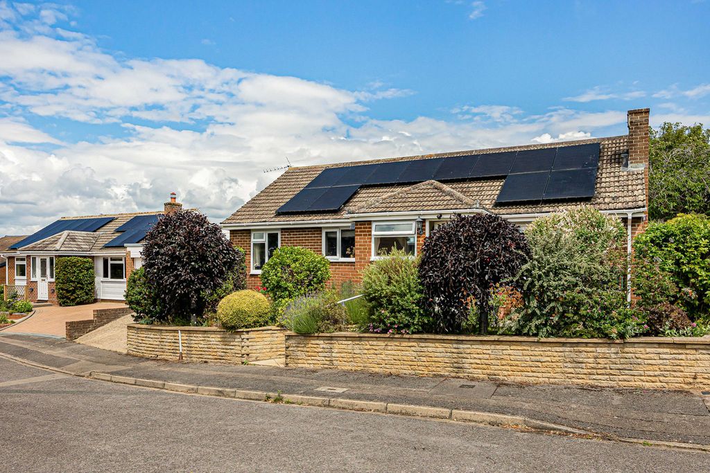 Additional image 20 of 3 bed bungalow for saleBroadwater Road, Twyford RG10