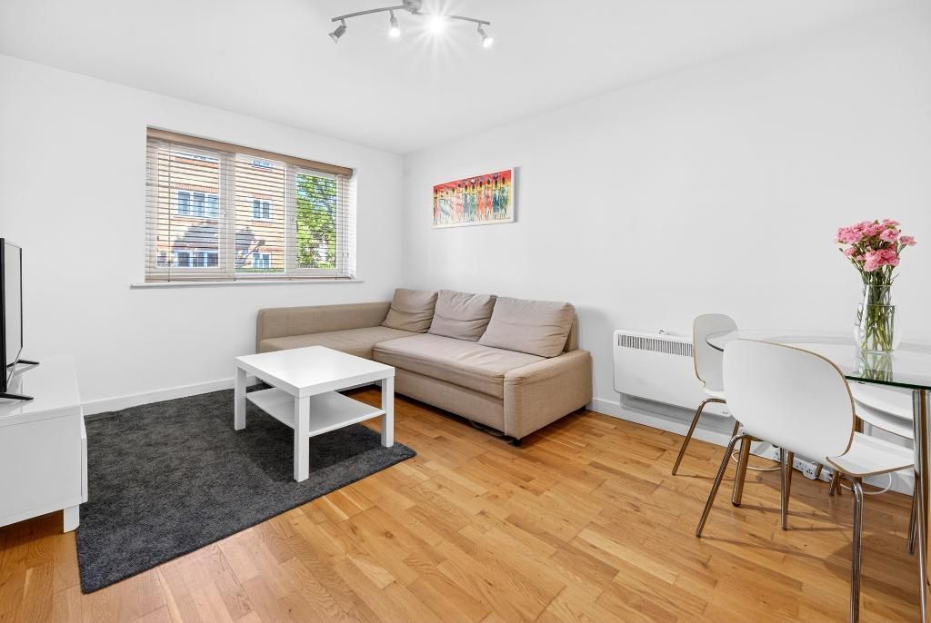 Property photo 1 of 12