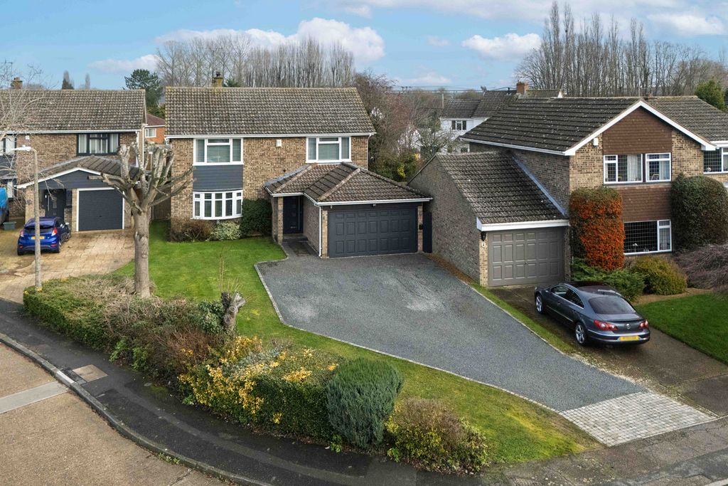 Property photo 1 of 35