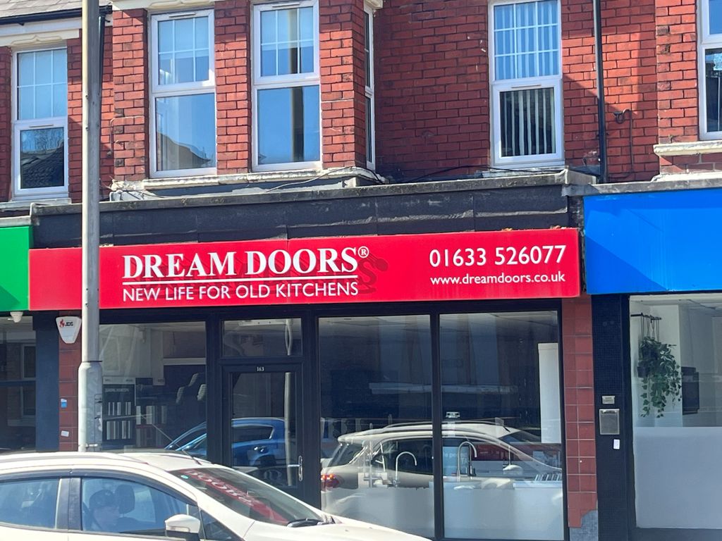 Property photo 2 of 8