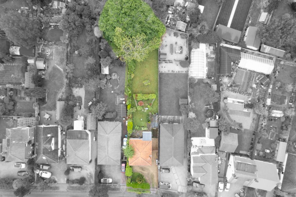 Property photo 3 of 19 Pl-16
