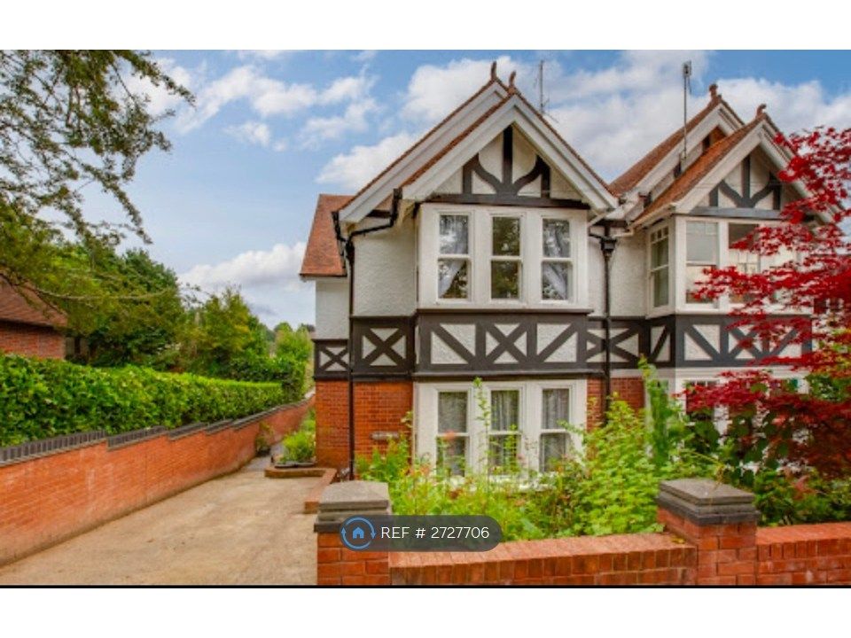 Property photo 3 of 11