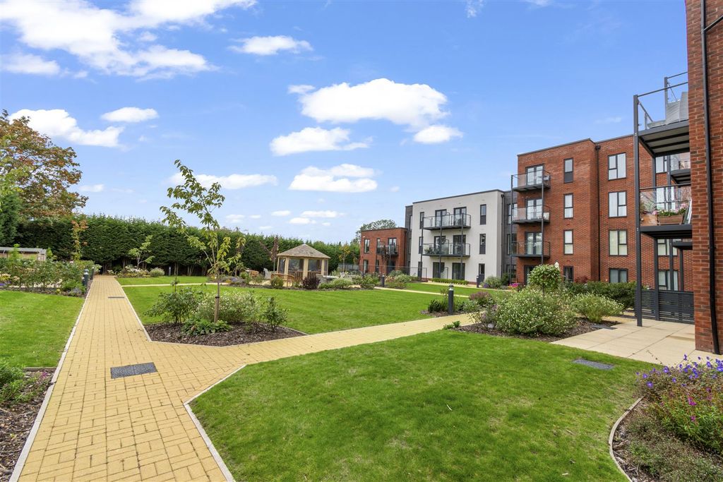 Additional image 32 of 3 bed flat for saleBroadleaf House, Birmingham Road, Sutton Coldfield B72