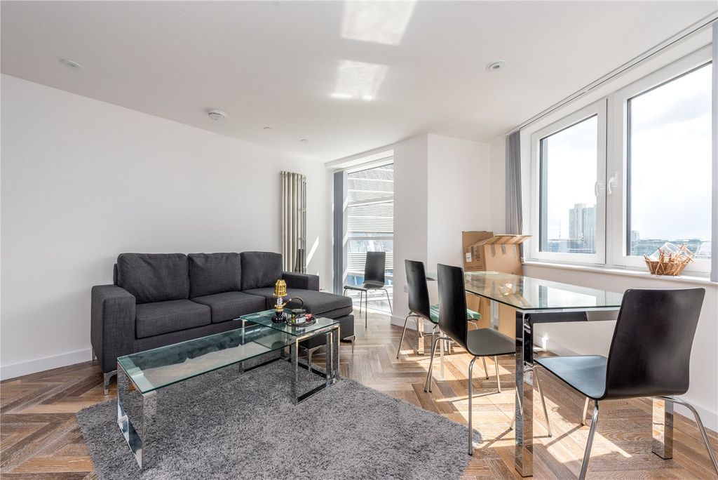 Property photo 2 of 9 Reception Room