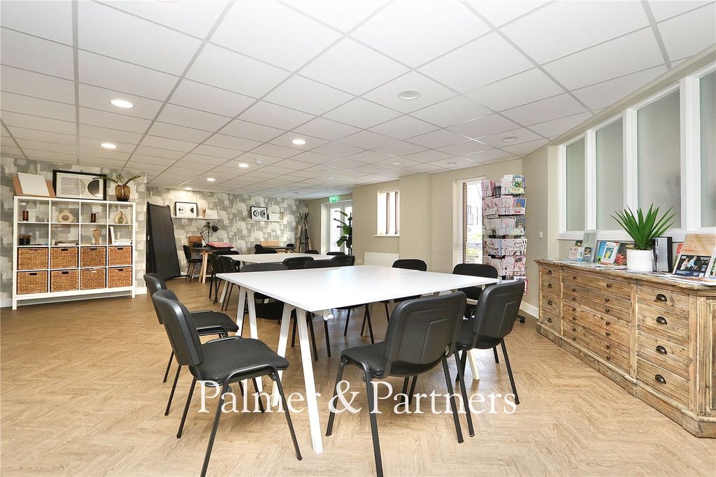 Additional image 24 of 2 bed flat for saleLower Brook Street, Ipswich, Suffolk IP4