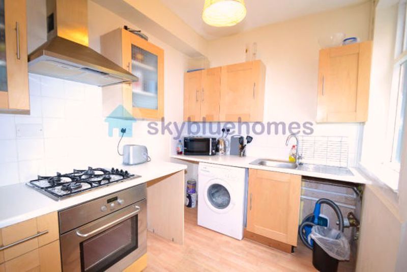 Property photo 2 of 6 Photo 8