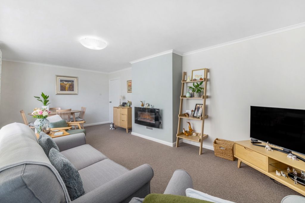 Property photo 2 of 24 26 Bain Road (Boston)-22