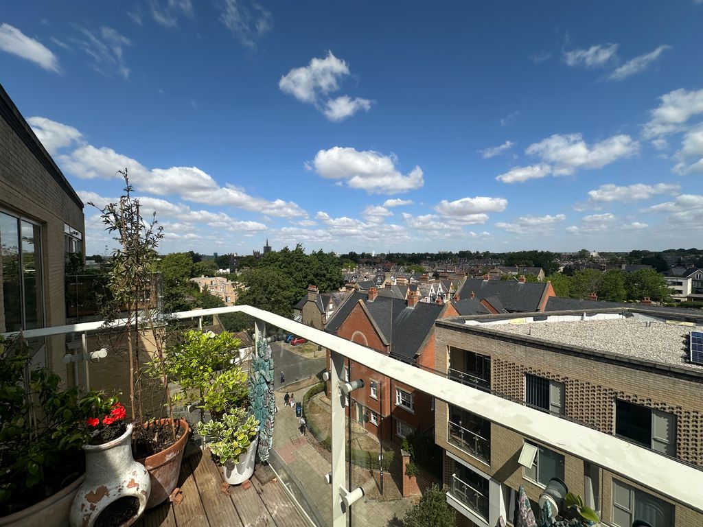 Property photo 1 of 22 Bedroom Balcony